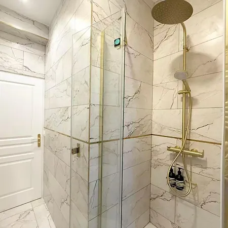 Apartmán Modern Haussmann-style Parisian -6p *