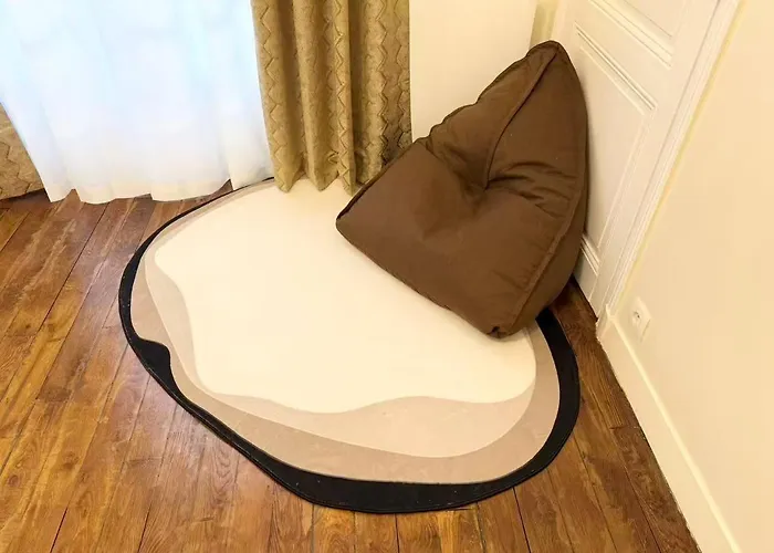 Modern Haussmann-style Parisian -6p Párizs