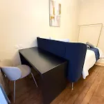Modern Haussmann-style Parisian -6p *