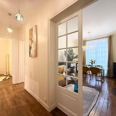 Modern Haussmann-style Parisian -6p